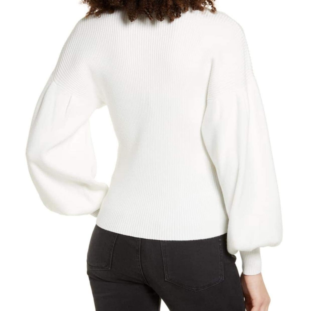 💥❗Year End SALE $20 All in Favor Bishop Sleeve Ribbed Sweater❗💥 - Picture 2 of 7